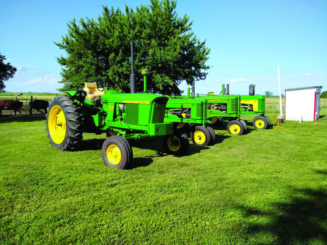 tractor-lineup